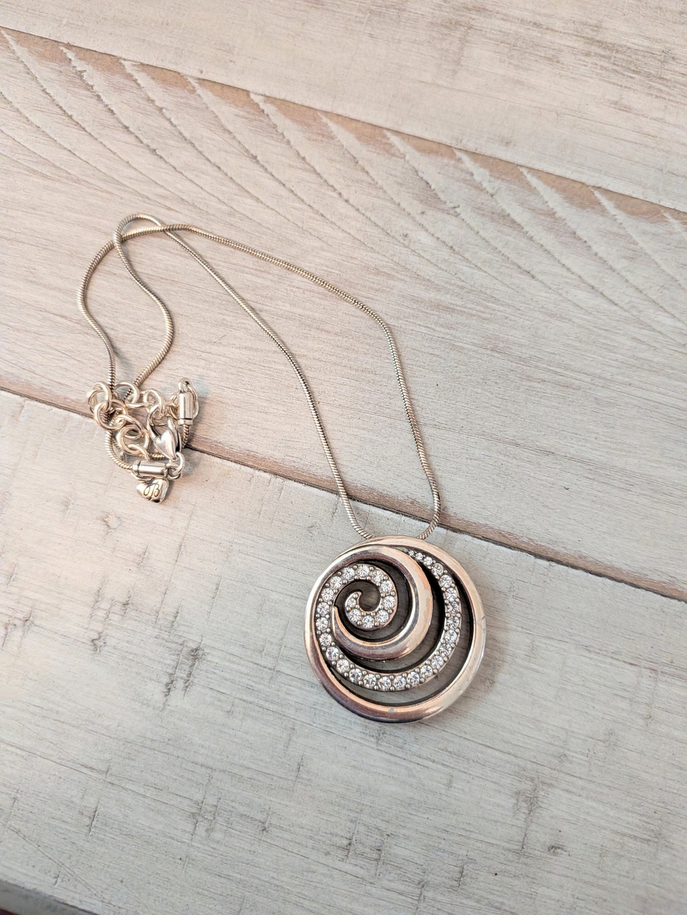 Brighton London Groove Swirl Pendant Necklace